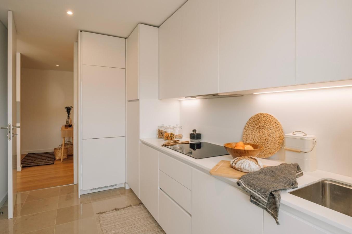 Trocchia - 1 Bedroom And Parking In Alvalade Lejlighed Lisboa