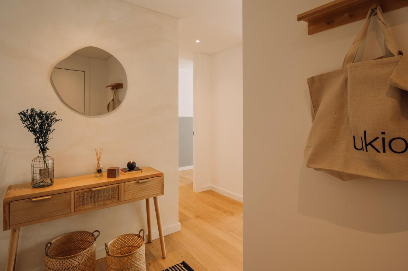 Trocchia - 1 Bedroom And Parking In Alvalade Lejlighed *