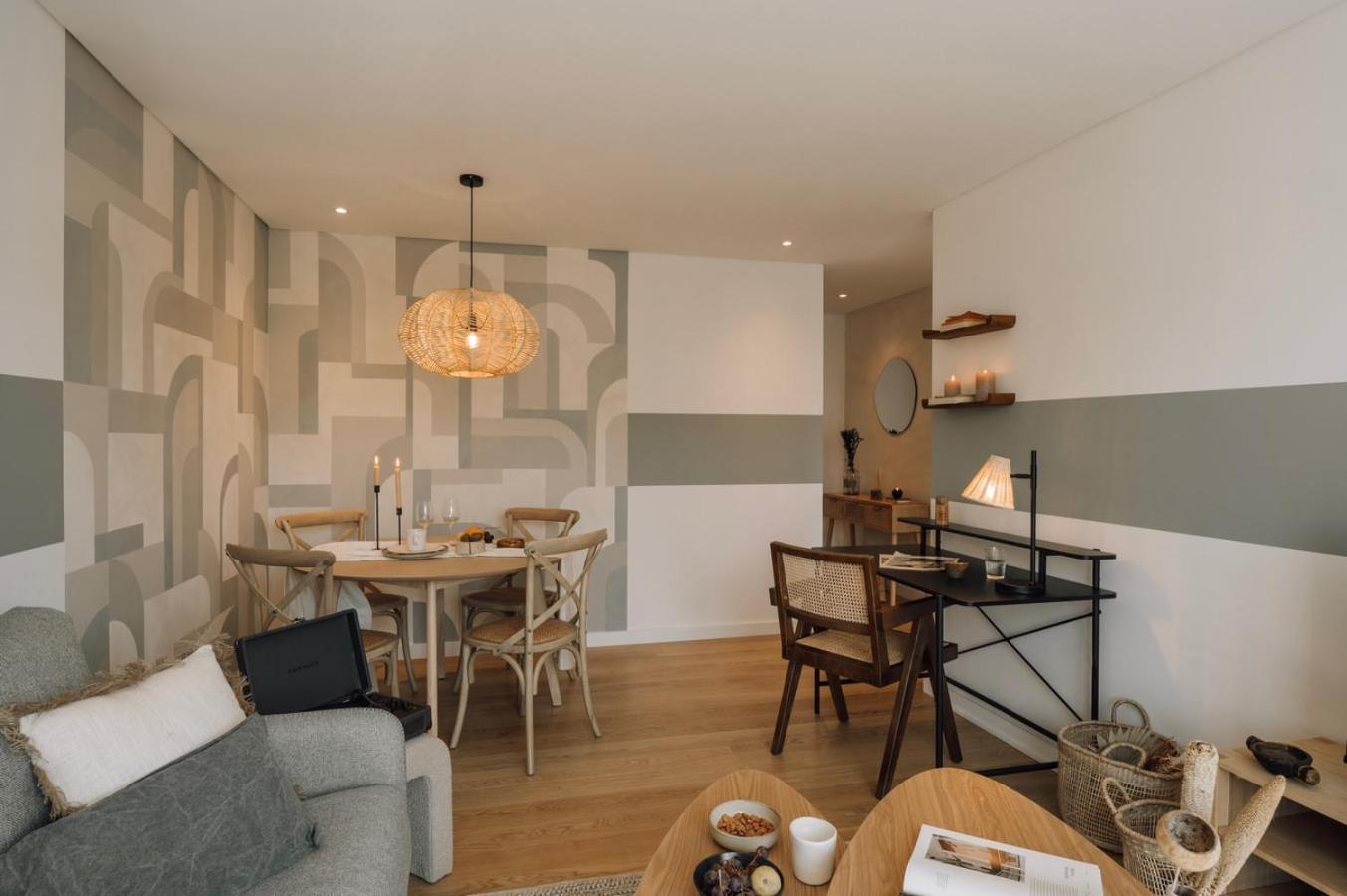 Lejlighed Trocchia - 1 Bedroom And Parking In Alvalade